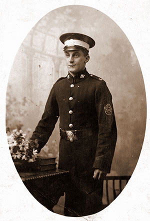 ALBERT EDWARD KINLAY
